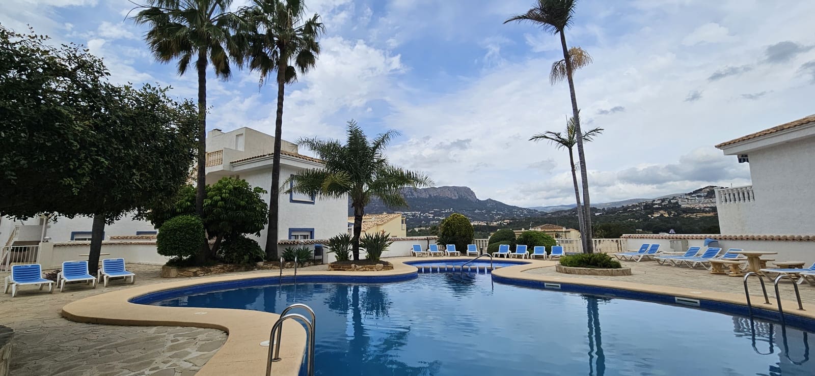 2 bedroom Apartment for sale in Calpe / Calp with pool garage - € 295,000 (Ref: 9807171)