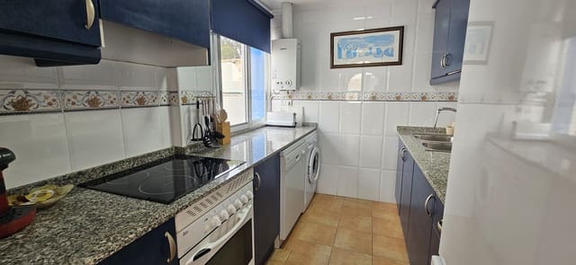 2 makuuhuone Huoneisto myytävänä paikassa Calpe / Calp mukana uima-altaan 
autotalli - 295 000 € (Ref: 9807171)