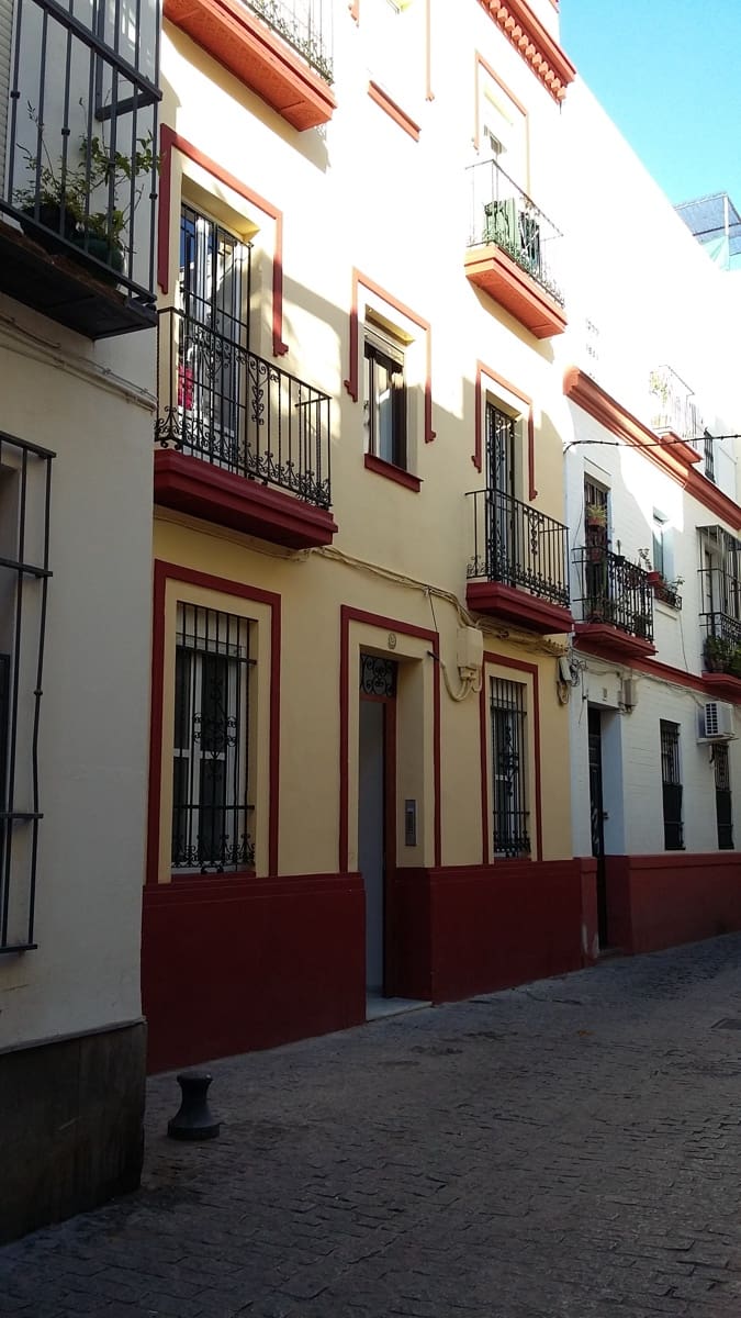 2 makuuhuone Huoneisto vuokrattavana paikassa Sevilla kaupunki - 850 € (Ref: 9772067)