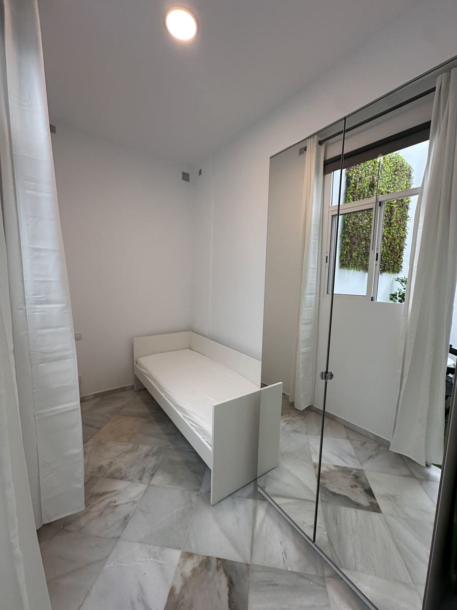 2 makuuhuone Huoneisto vuokrattavana paikassa Sevilla kaupunki - 850 € (Ref: 9772067)