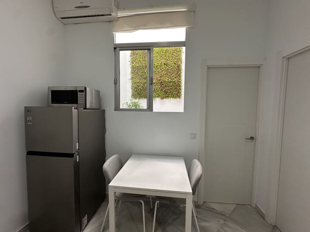 2 sypialnia Apartament do wynajęcia w Feria, Miasto Sewilla - 850 € (Ref: 9772067)