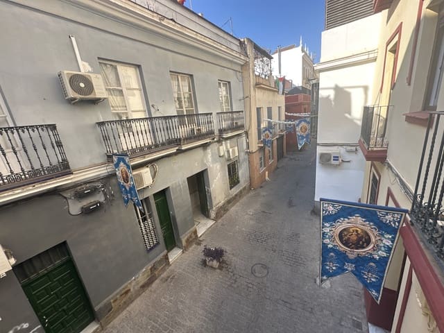2 soveværelse Lejlighed til leje i Feria, Sevilla by - € 850 (Ref: 9815190)