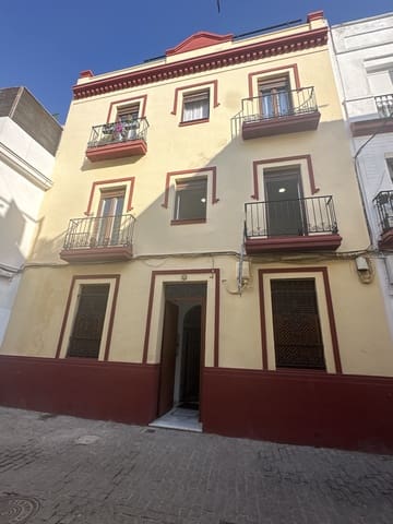 2 slaapkamer Appartement te huur in Feria, Sevilla stad - € 950 (Ref: 9826687)