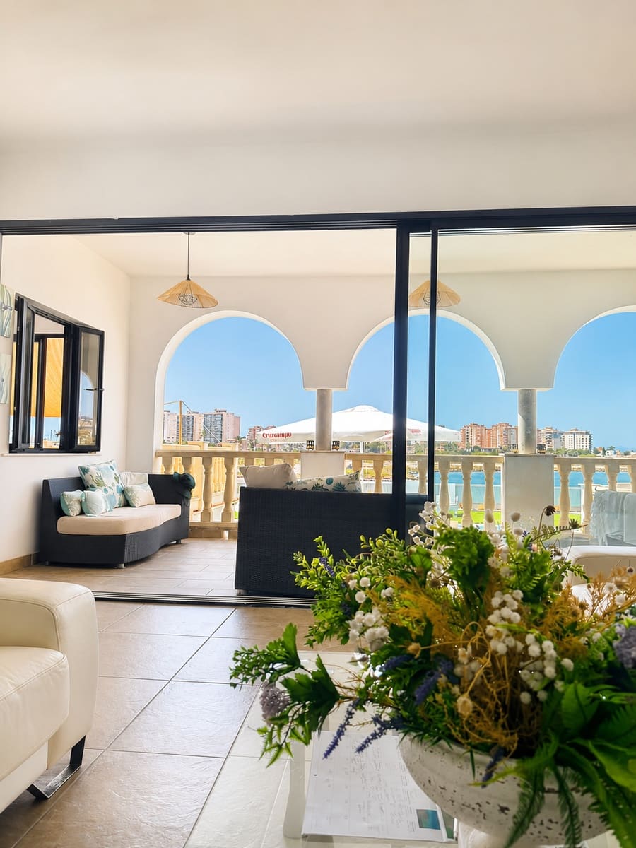 8 soveværelse Villa til salg i La Manga del Mar Menor med swimmingpool garage - € 3.200.000 (Ref: 10124675)