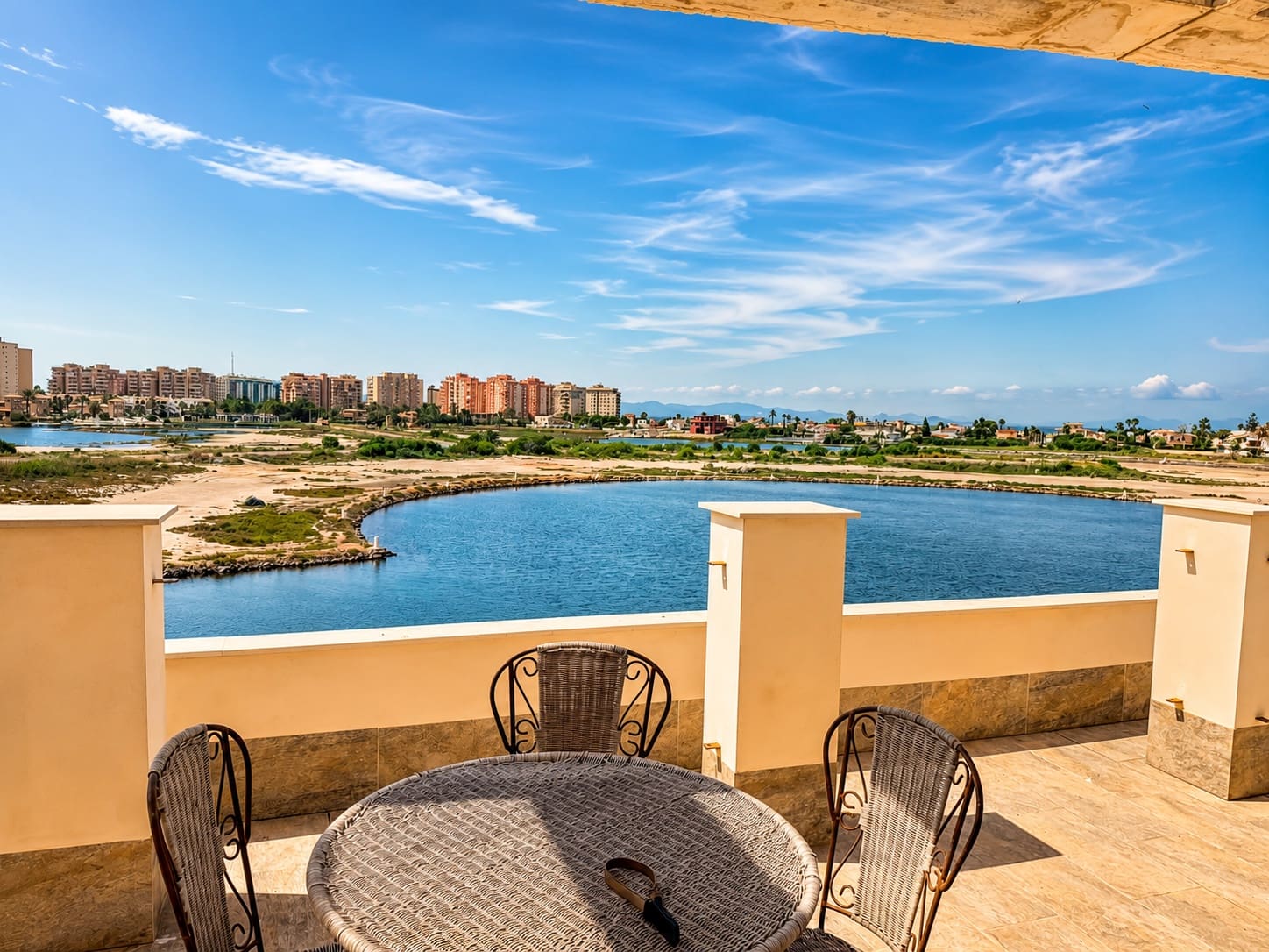 8 soveværelse Villa til salg i La Manga del Mar Menor med swimmingpool garage - € 3.200.000 (Ref: 10124675)