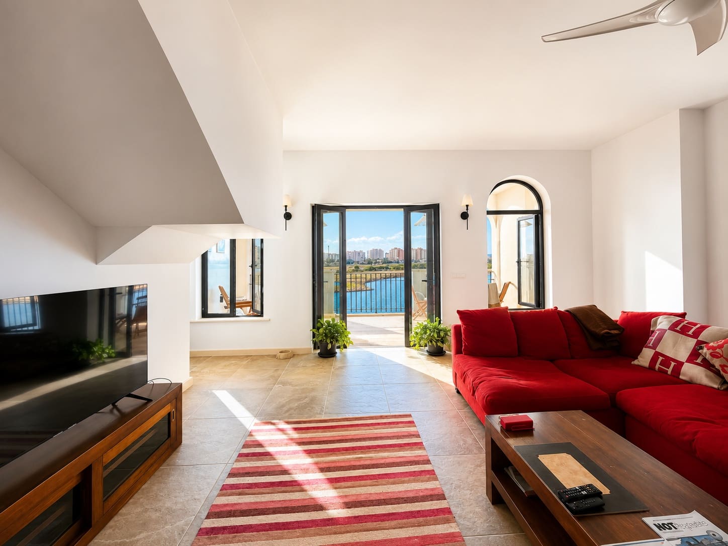 8 soveværelse Villa til salg i La Manga del Mar Menor med swimmingpool garage - € 3.200.000 (Ref: 10124675)