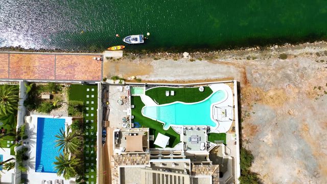 8 soveværelse Villa til salg i La Manga del Mar Menor med swimmingpool garage - € 3.200.000 (Ref: 10124675)