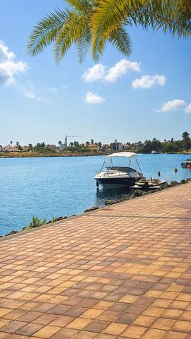 5 chambre Villa/Maison à vendre à La Manga del Mar Menor avec piscine garage - 1 500 000 € (Ref: 10124696)