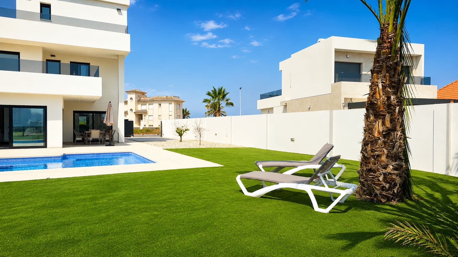 5 chambre Villa/Maison à vendre à La Manga del Mar Menor avec piscine garage - 1 500 000 € (Ref: 10124696)