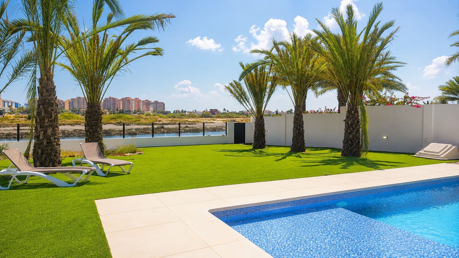 5 chambre Villa/Maison à vendre à La Manga del Mar Menor avec piscine garage - 1 500 000 € (Ref: 10124696)