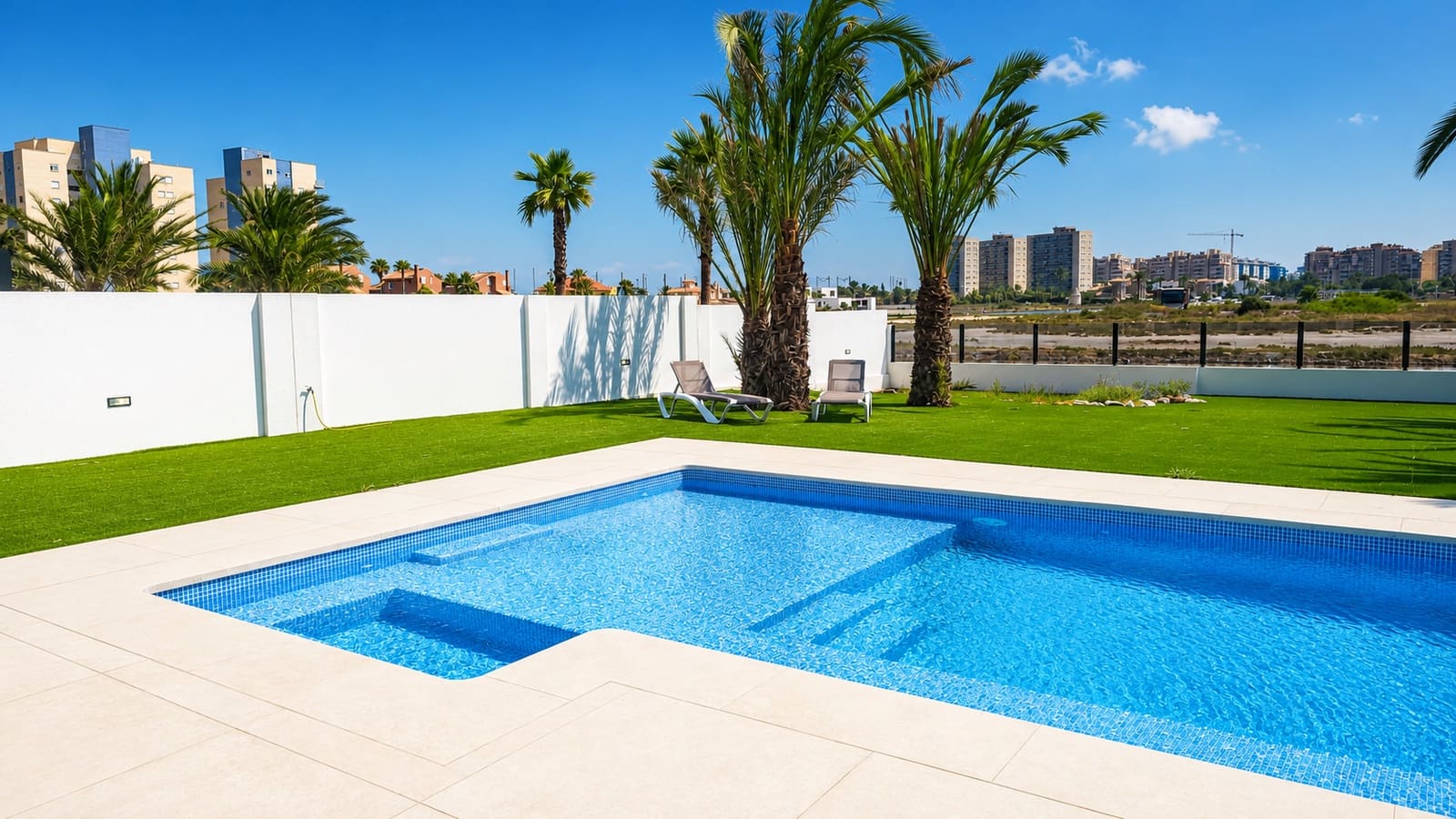 5 chambre Villa/Maison à vendre à La Manga del Mar Menor avec piscine garage - 1 500 000 € (Ref: 10124696)