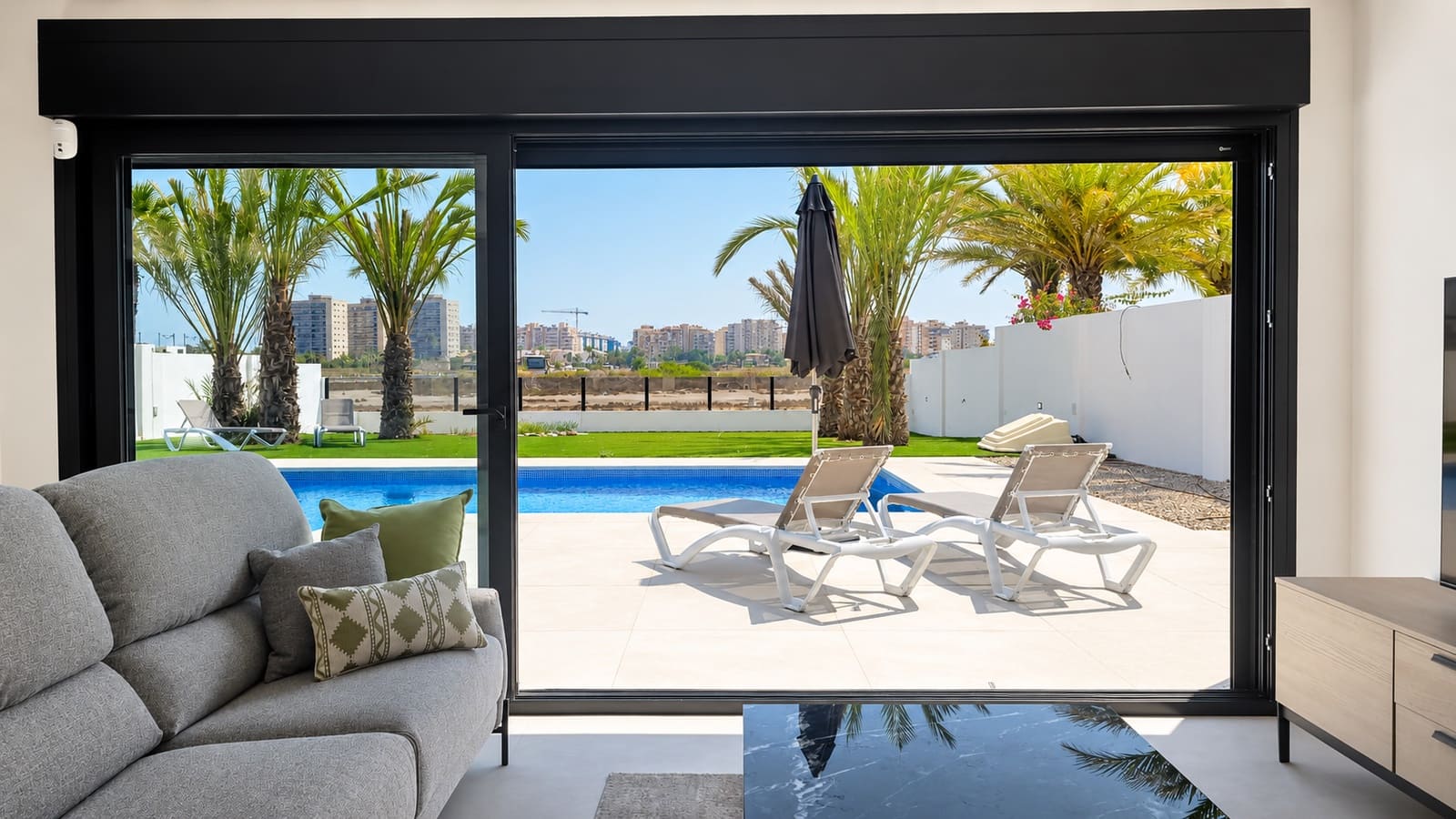 5 chambre Villa/Maison à vendre à La Manga del Mar Menor avec piscine garage - 1 500 000 € (Ref: 10124696)