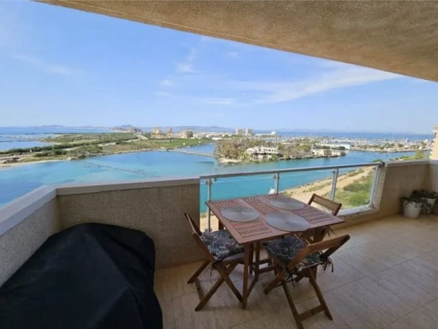 Apartamento de 1 habitación en La Manga del Mar Menor en alquiler con piscina garaje - 800 € (Ref: 10124735)