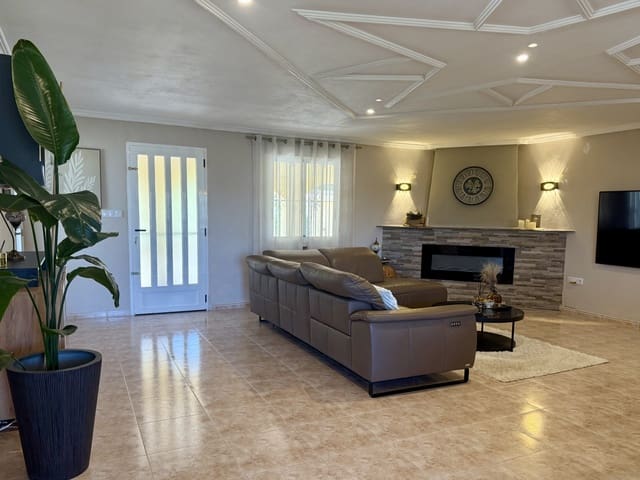 8 slaapkamer Villa te koop in Hondón de las Nieves met zwembad - € 900.000 (Ref: 9759376)