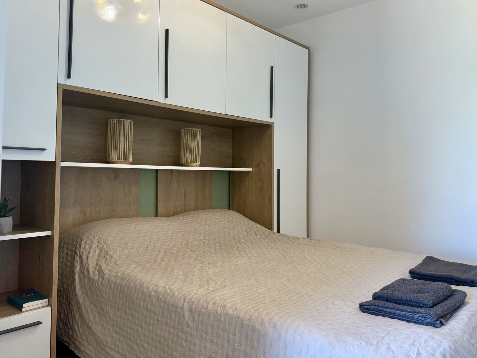 8 slaapkamer Villa te koop in Hondon de las Nieves met zwembad - € 900.000 (Ref: 9759376)