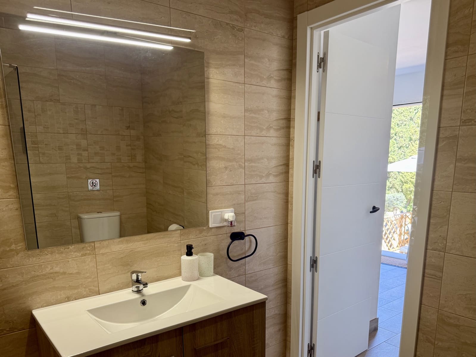 8 slaapkamer Villa te koop in Hondon de las Nieves met zwembad - € 900.000 (Ref: 9759376)