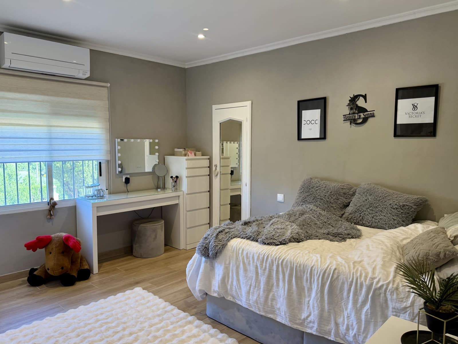 8 slaapkamer Villa te koop in Hondon de las Nieves met zwembad - € 900.000 (Ref: 9759376)