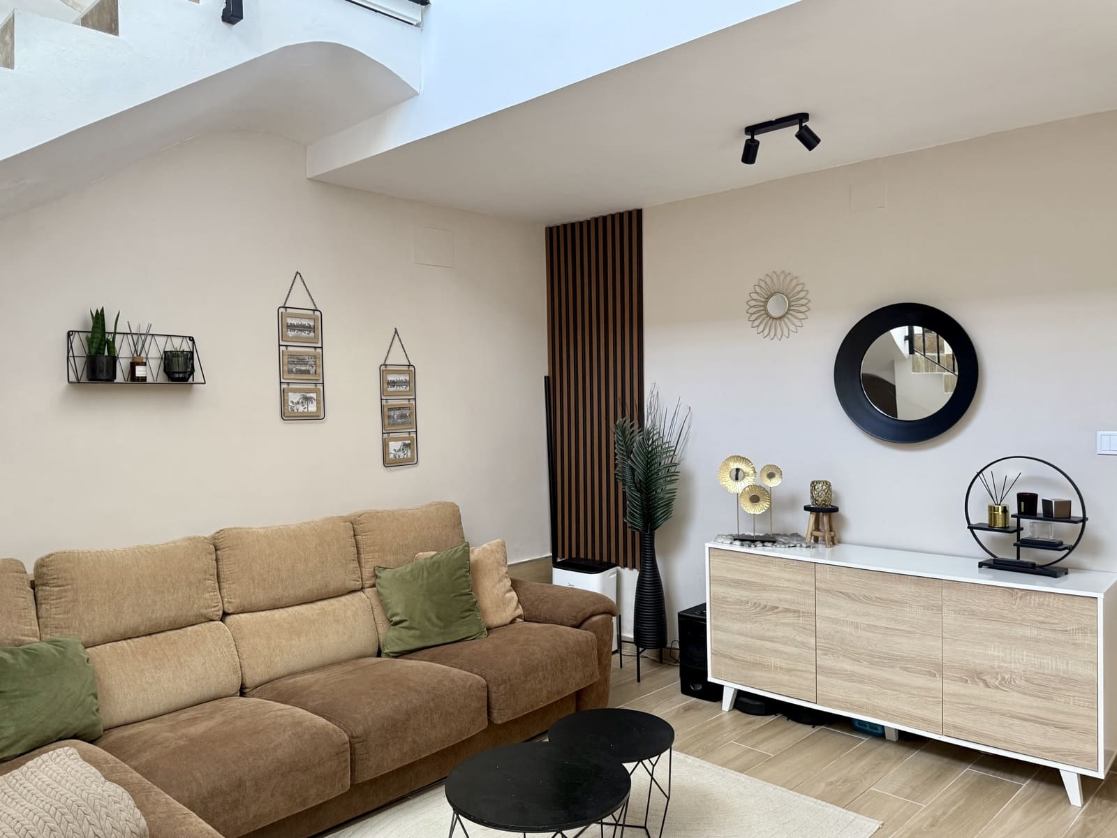 8 slaapkamer Villa te koop in Hondon de las Nieves met zwembad - € 900.000 (Ref: 9759376)