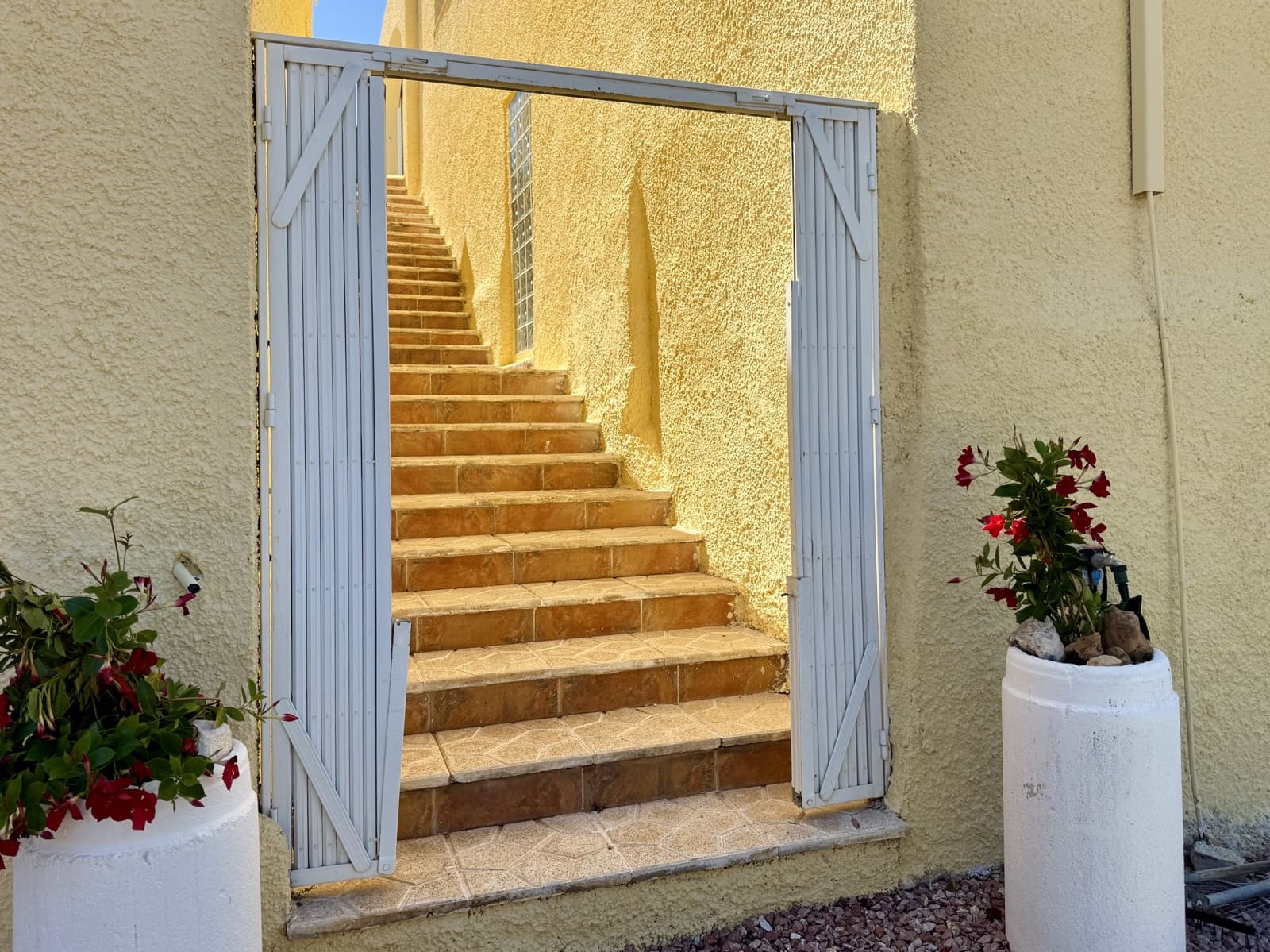 8 slaapkamer Villa te koop in Hondon de las Nieves met zwembad - € 900.000 (Ref: 9759376)