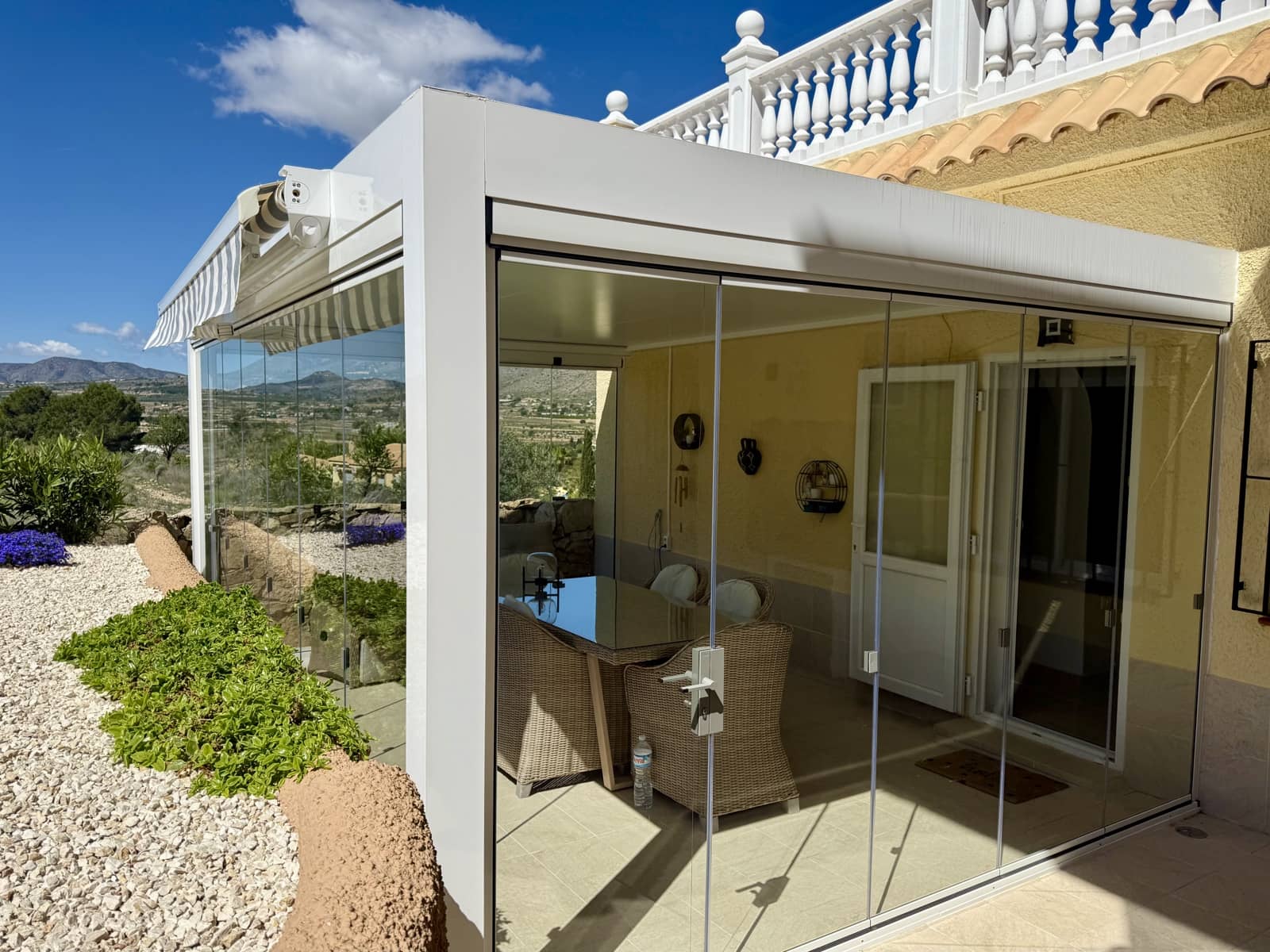 8 slaapkamer Villa te koop in Hondon de las Nieves met zwembad - € 900.000 (Ref: 9759376)