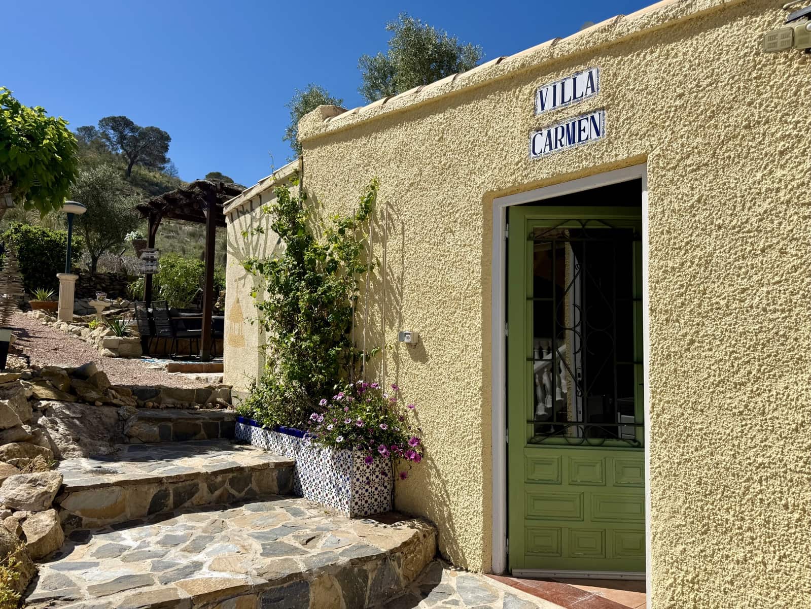 8 slaapkamer Villa te koop in Hondon de las Nieves met zwembad - € 900.000 (Ref: 9759376)