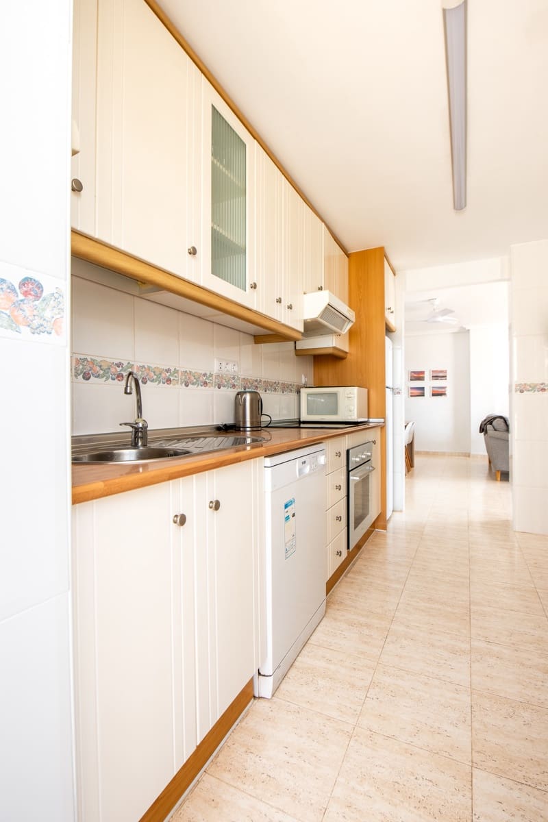 3 soverom Leilighet til salgs i La Manga del Mar Menor med svømmebasseng garasje - € 199 000 (Ref: 9773540)