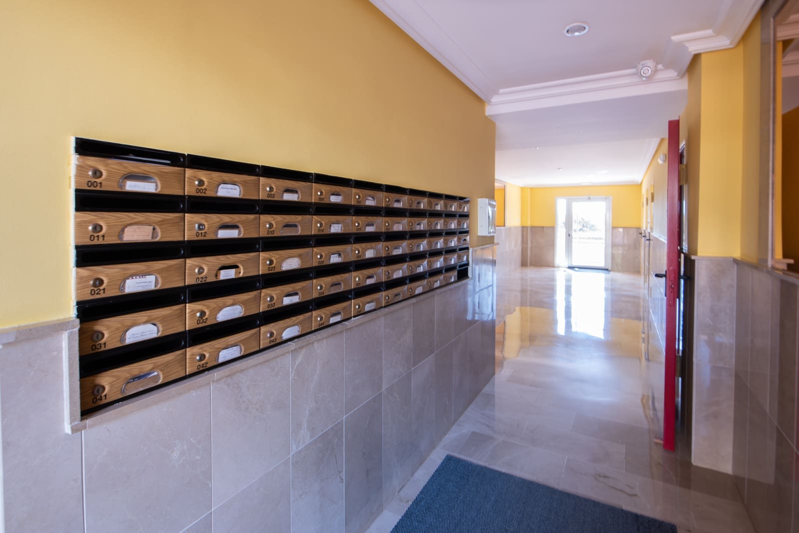 3 soverom Leilighet til salgs i La Manga del Mar Menor med svømmebasseng garasje - € 199 000 (Ref: 9773540)