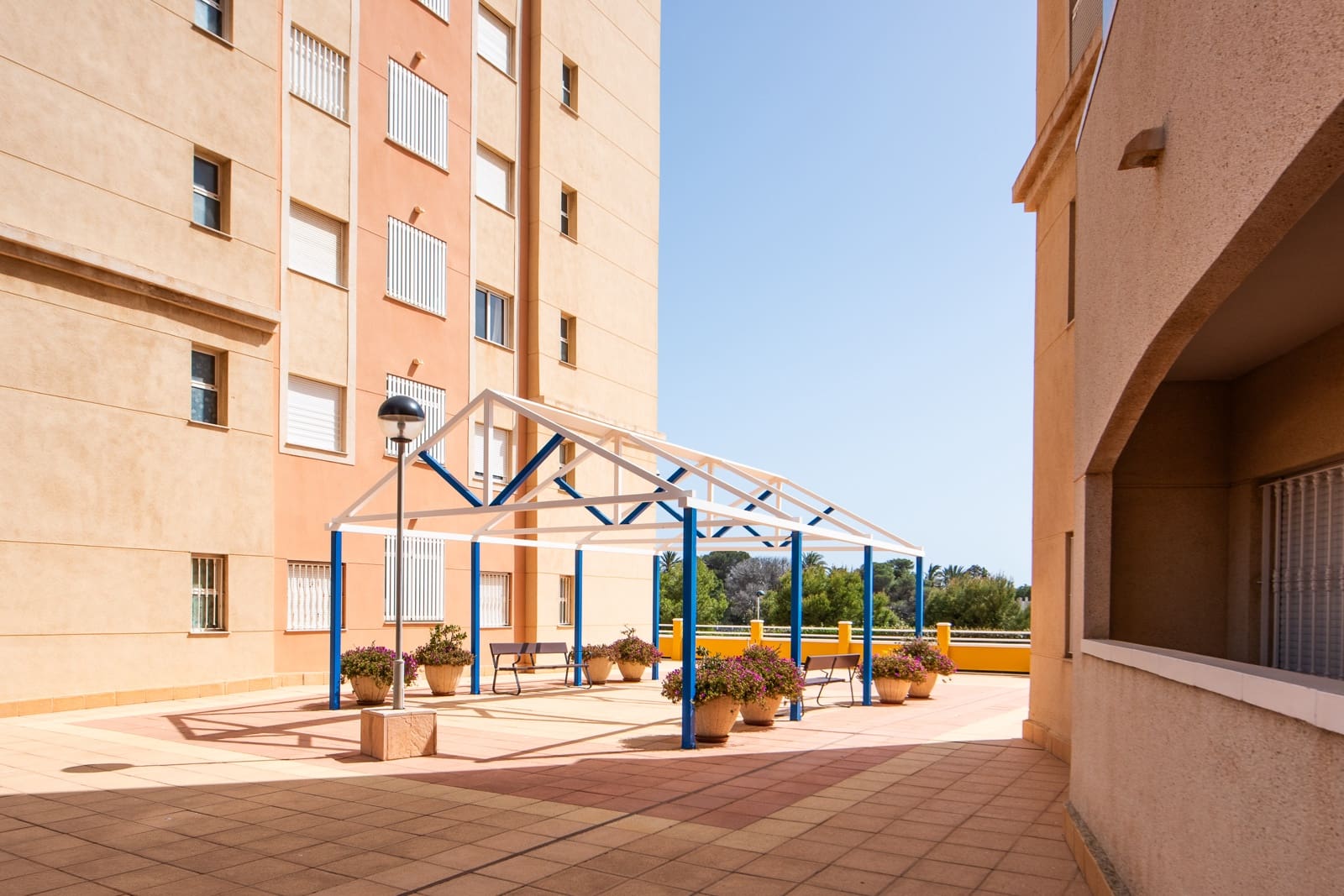 3 soverom Leilighet til salgs i La Manga del Mar Menor med svømmebasseng garasje - € 199 000 (Ref: 9773540)