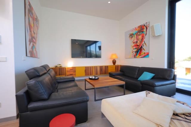 4 sypialnia Willa do wynajęcia w Las Colinas Golf, Orihuela z basenem garażem - 2 500 € (Ref: 9778406)