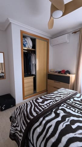 1 soverom Leilighet til salgs i La Manga del Mar Menor med svømmebasseng garasje - € 145 000 (Ref: 9778569)