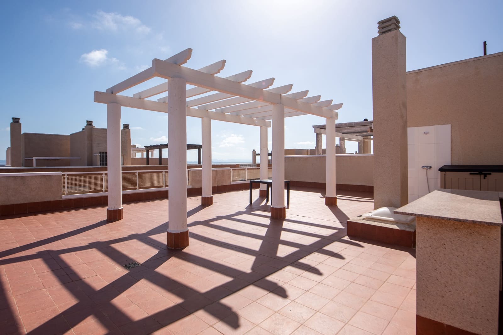3 Zimmer Penthouse zu verkaufen in La Manga del Mar Menor mit Pool - 299.000 € (Ref: 9818645)