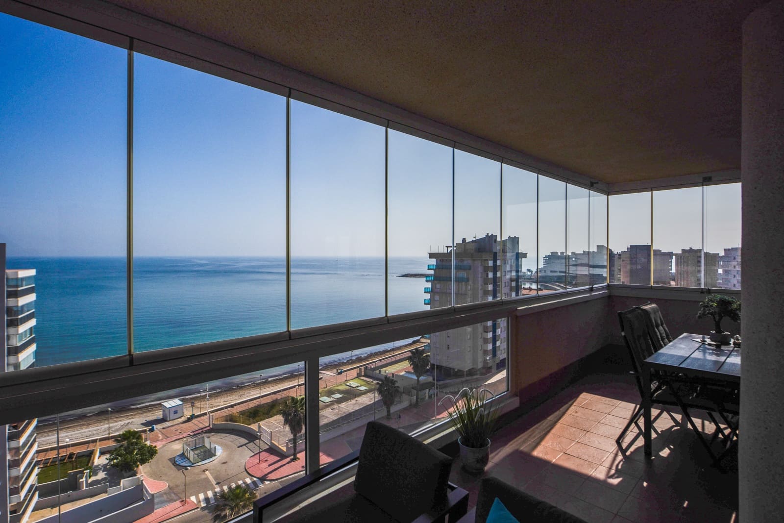 3 Zimmer Penthouse zu verkaufen in La Manga del Mar Menor mit Pool - 299.000 € (Ref: 9818645)