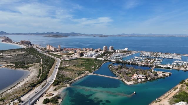 3 sovrum Takvåning till salu i La Manga del Mar Menor med pool - 299 000 € (Ref: 9818645)