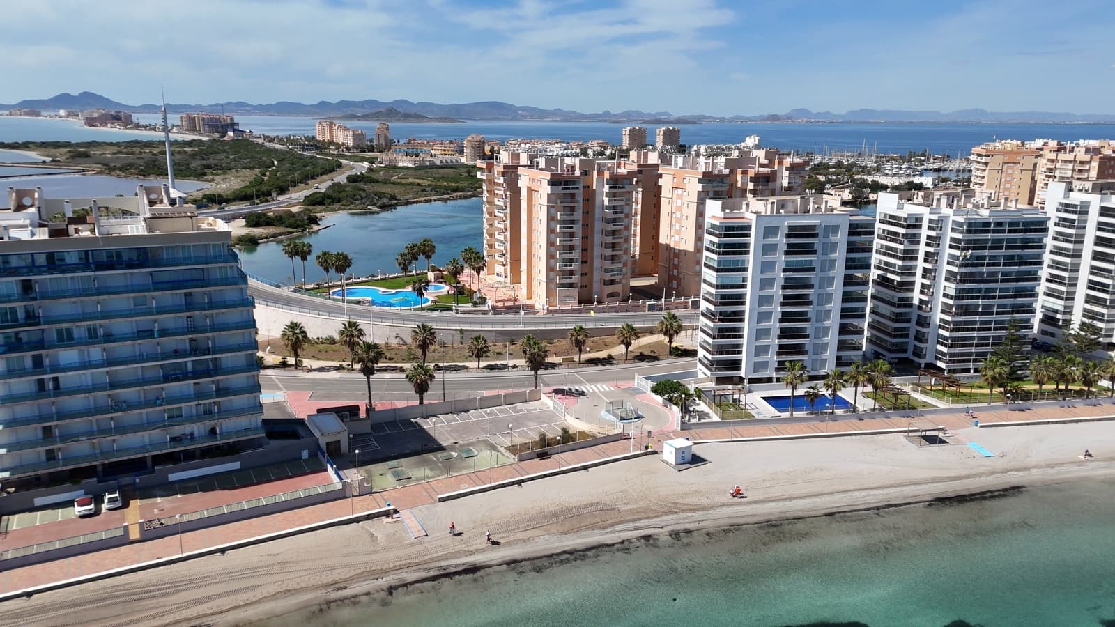 3 Zimmer Penthouse zu verkaufen in La Manga del Mar Menor mit Pool - 299.000 € (Ref: 9818645)