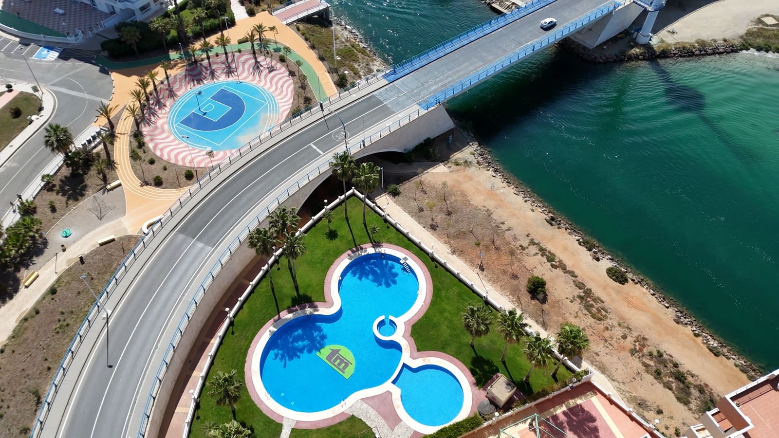 3 Zimmer Penthouse zu verkaufen in La Manga del Mar Menor mit Pool - 299.000 € (Ref: 9818645)