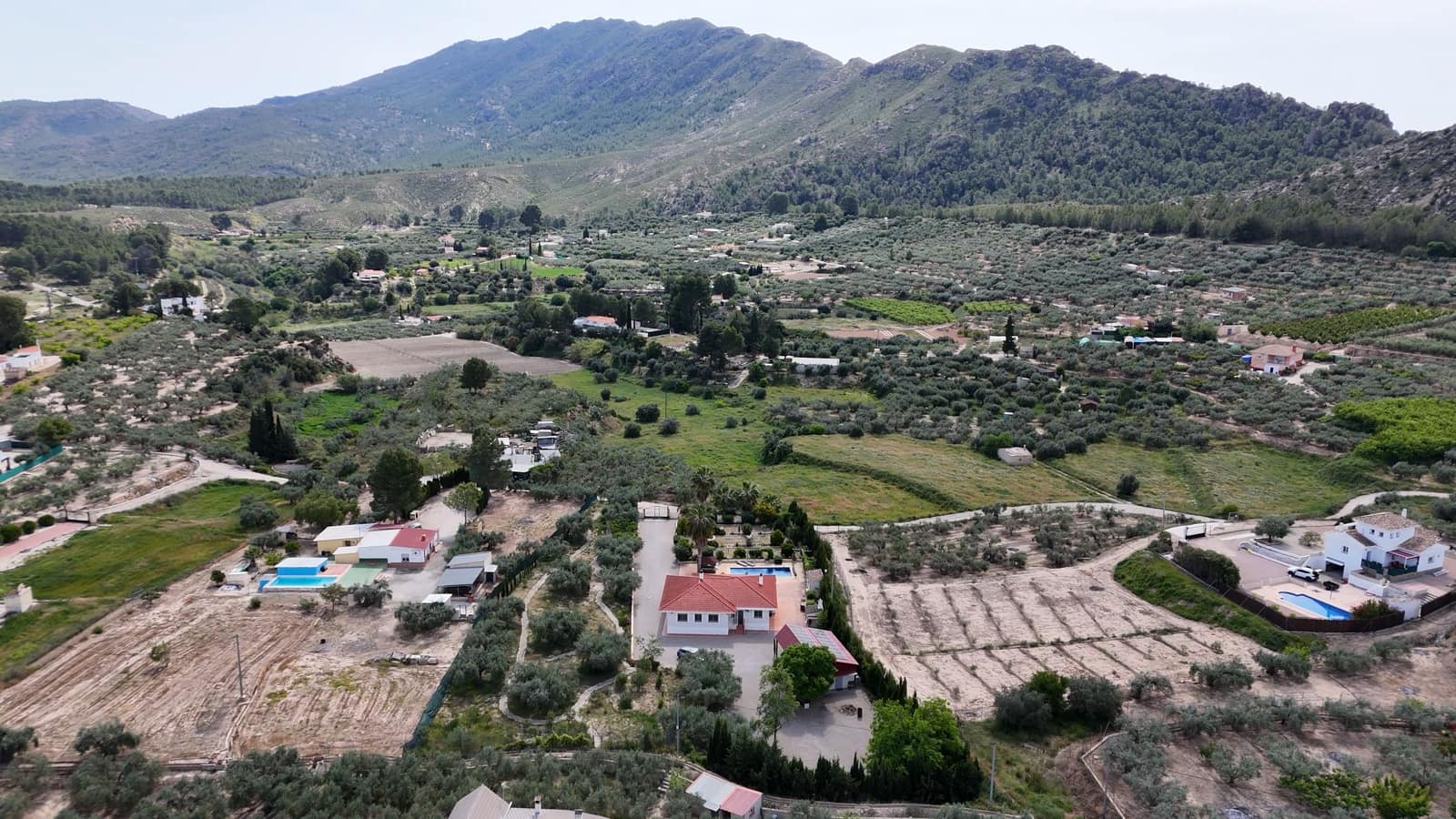 3 sovrum Villa till salu i Calasparra med pool garage - 365 000 € (Ref: 9818647)