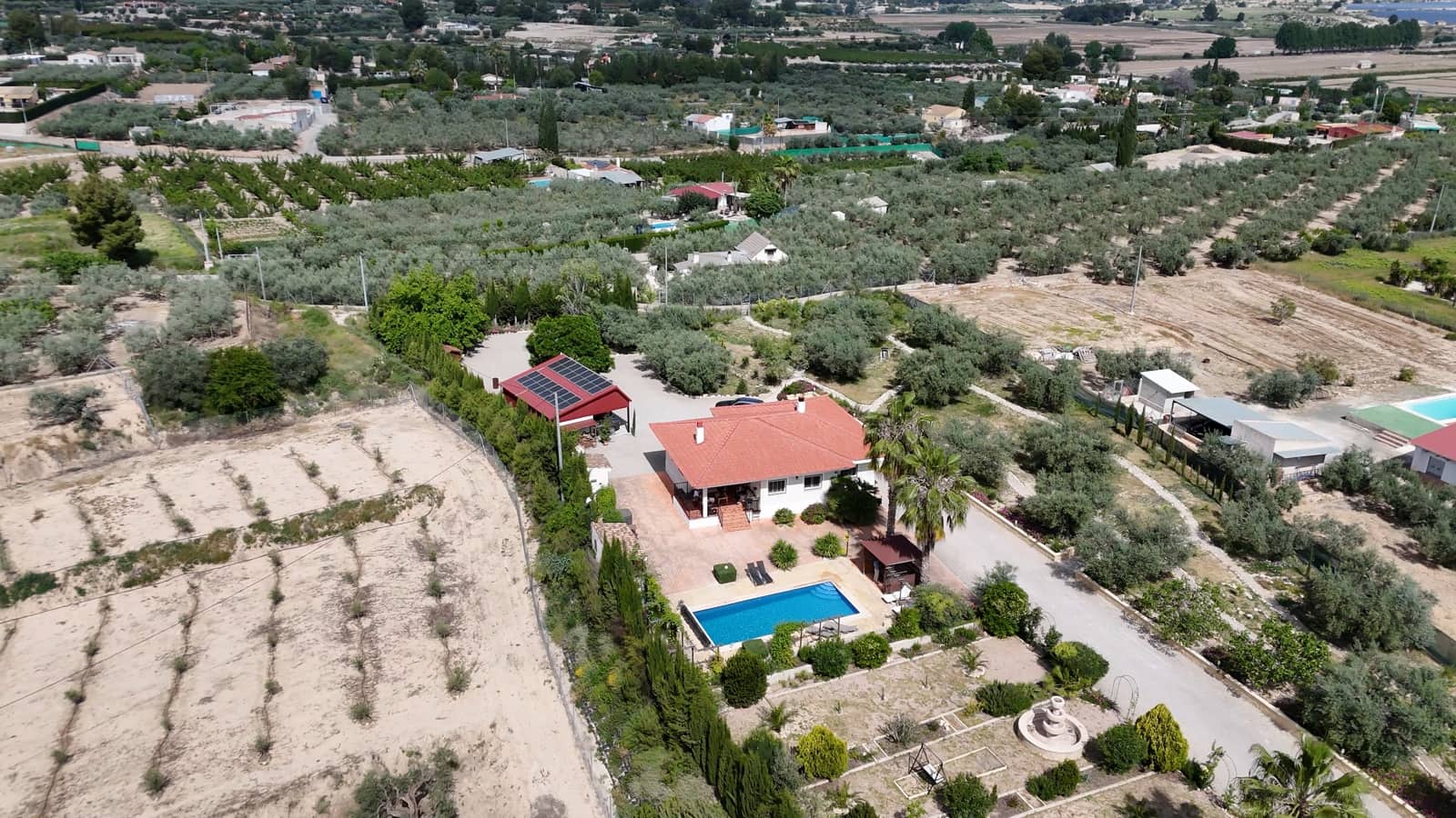 3 sovrum Villa till salu i Calasparra med pool garage - 365 000 € (Ref: 9818647)