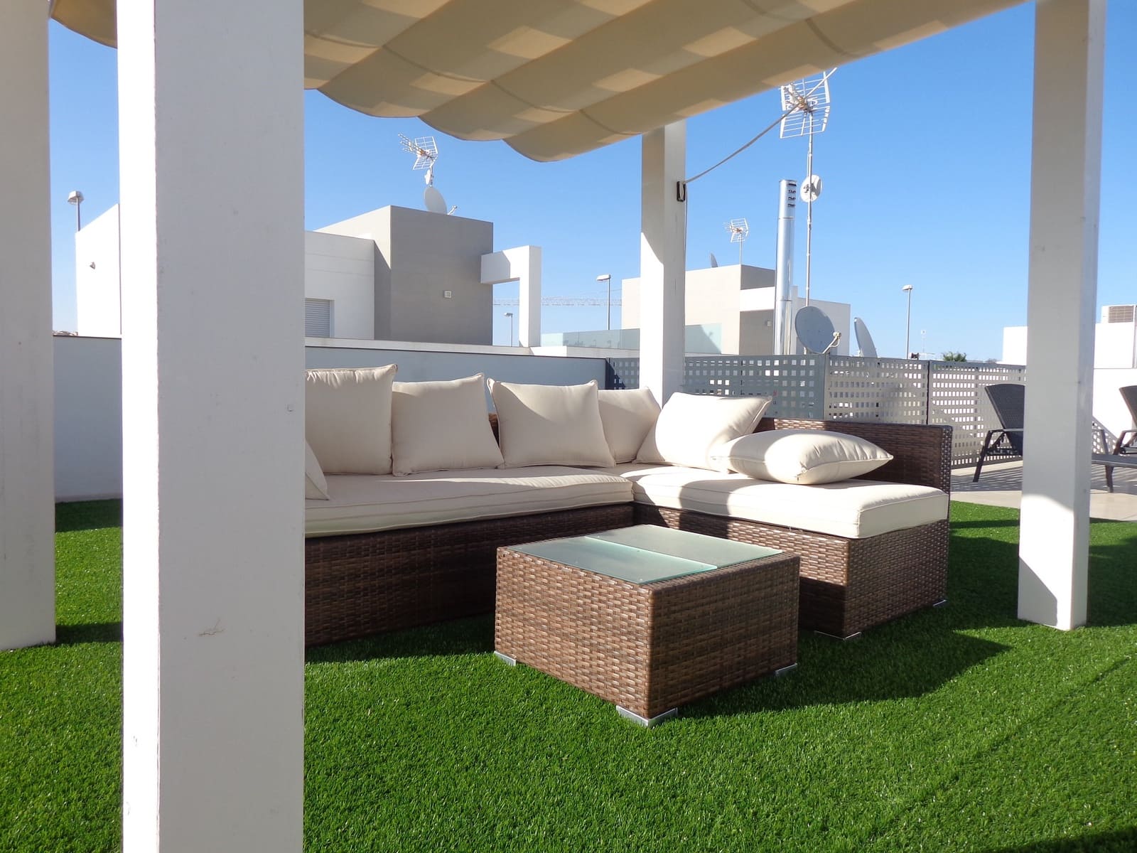 3 bedroom Villa for sale in Rojales with pool garage - € 410,000 (Ref: 9759596)