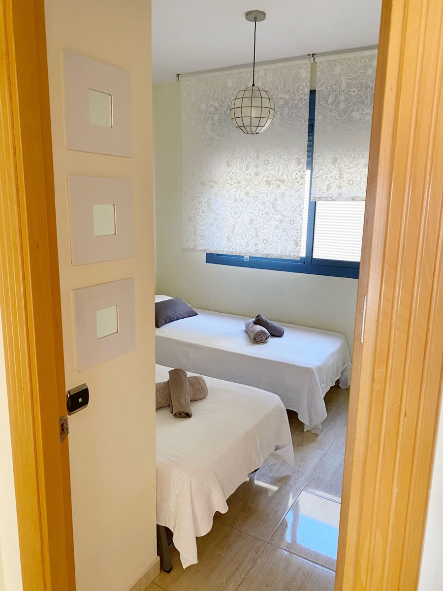 2 soveværelse Penthouse til salg i Roquetas de Mar med swimmingpool garage - € 240.000 (Ref: 9750920)