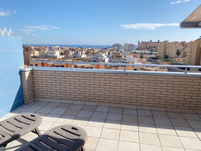 2 soveværelse Penthouse til salg i Roquetas de Mar med swimmingpool garage - € 240.000 (Ref: 9750920)