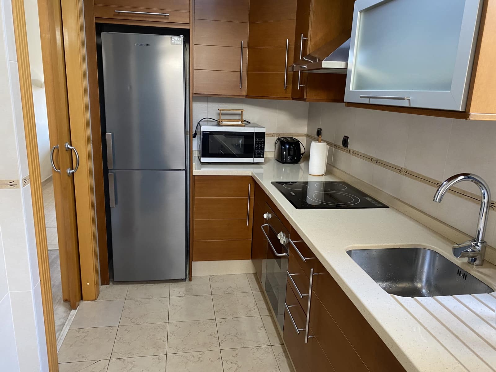 2 soveværelse Penthouse til salg i Roquetas de Mar med swimmingpool garage - € 240.000 (Ref: 9750920)