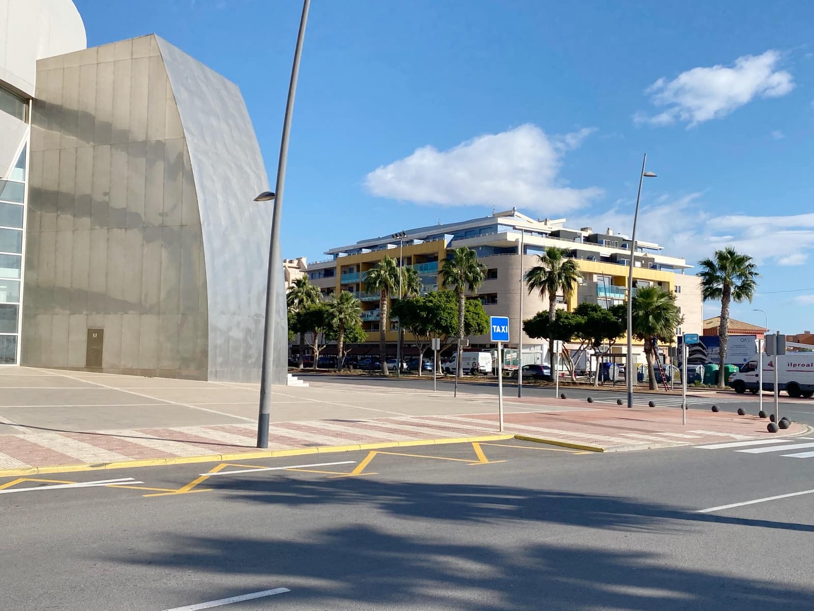 2 soveværelse Penthouse til salg i Roquetas de Mar med swimmingpool garage - € 240.000 (Ref: 9750920)