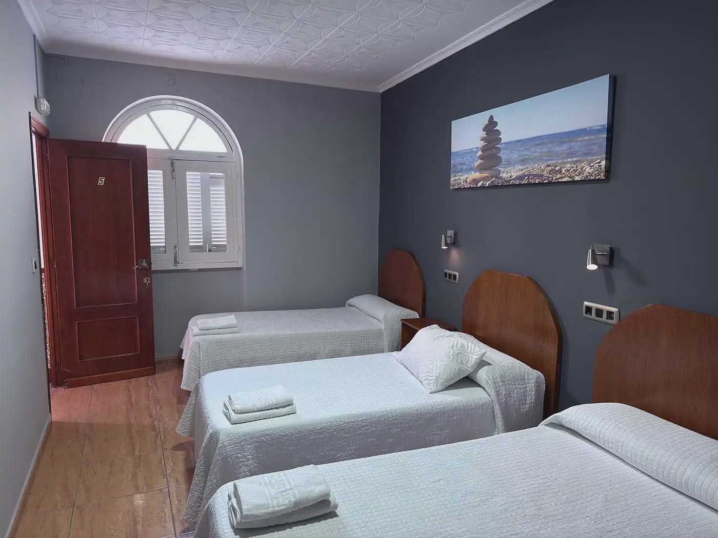 19 soverom Hotell til salgs i Tarifa - € 1 700 000 (Ref: 10156173)