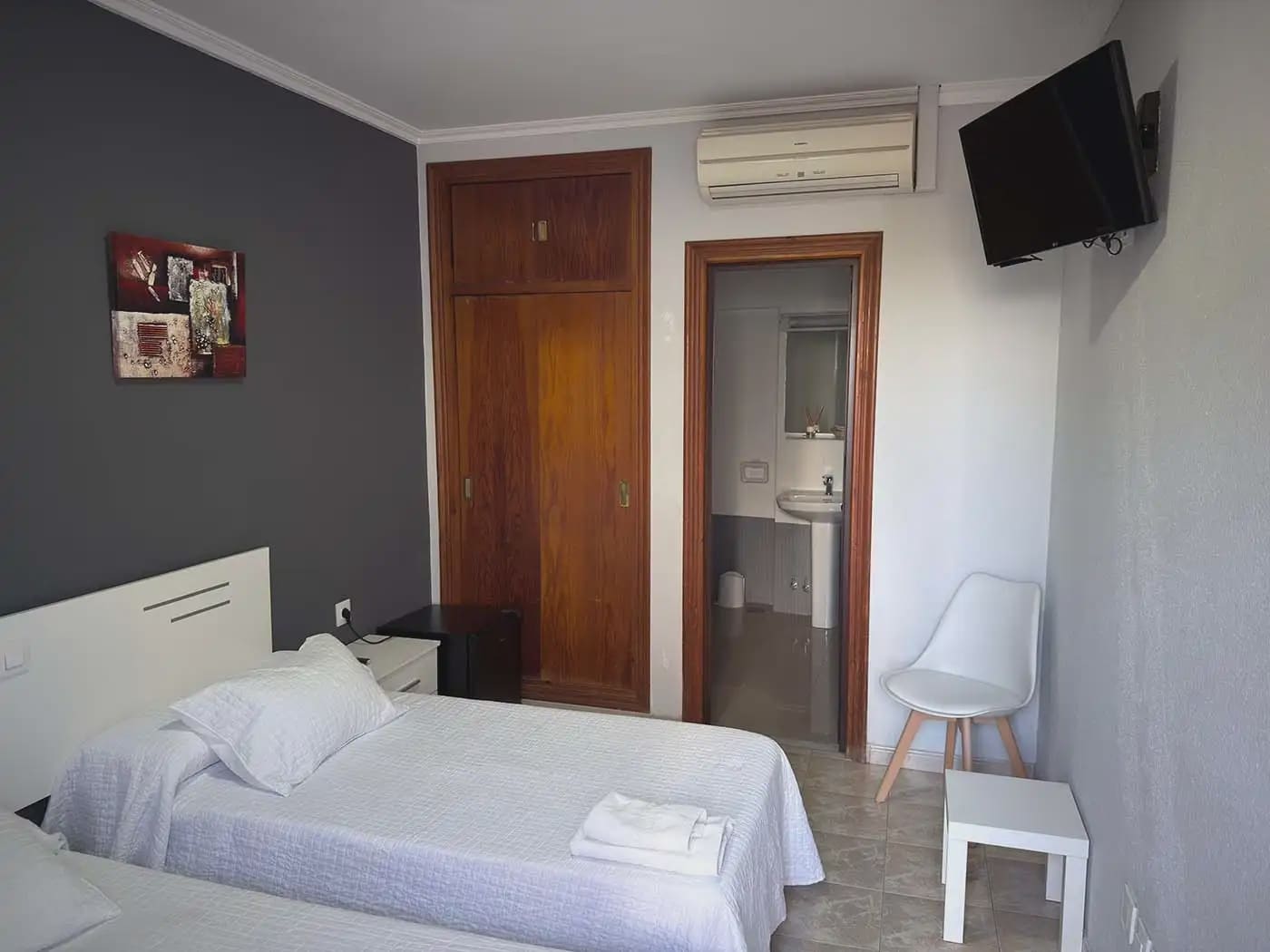 19 soverom Hotell til salgs i Tarifa - € 1 700 000 (Ref: 10156173)