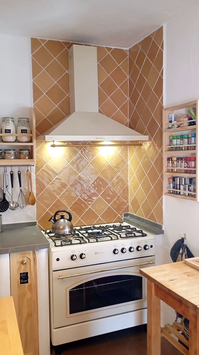 8 bedroom Finca/Country House for sale in Tarifa with garage - € 800,000 (Ref: 9777215)