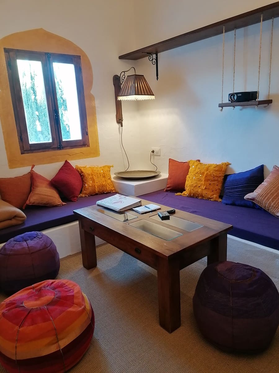 8 bedroom Finca/Country House for sale in Tarifa with garage - € 800,000 (Ref: 9777215)