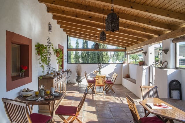 8 sovrum Finca/Hus på landet till salu i Tarifa med garage - 800 000 € (Ref: 9777215)