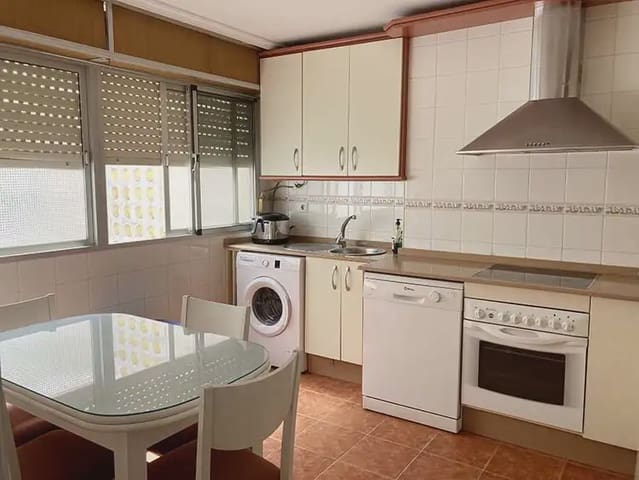 Piso de 4 habitaciones en Tarifa en venta - 352.000 € (Ref: 9977735)