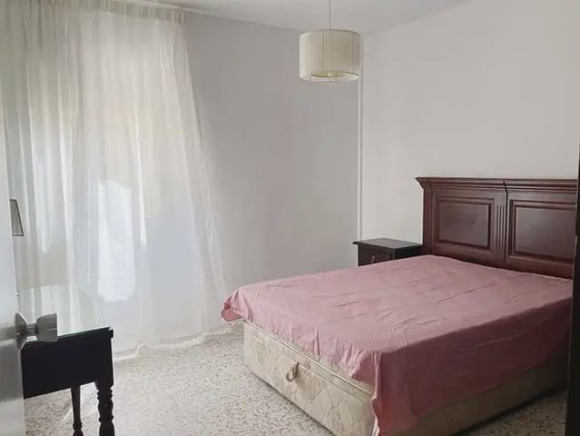 Piso de 4 habitaciones en Tarifa en venta - 352.000 € (Ref: 9977735)