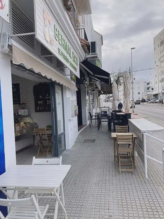 Gewerbe zu verkaufen in Tarifa - 375.000 € (Ref: 9977739)